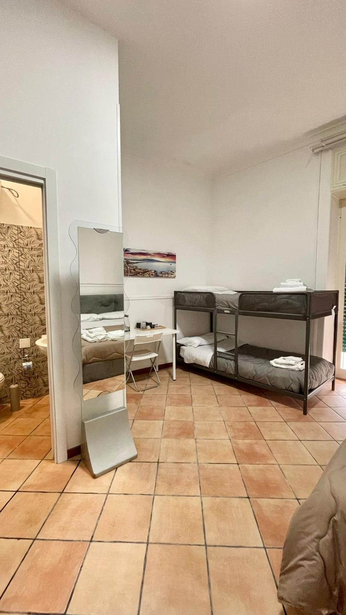 House Caracciolo By Loveinthetravel Naples Extérieur photo