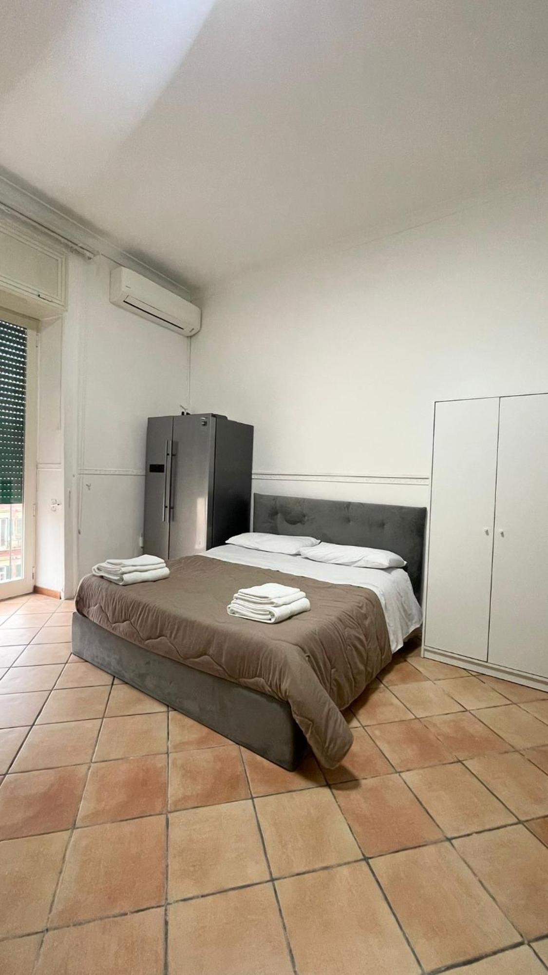 House Caracciolo By Loveinthetravel Naples Extérieur photo